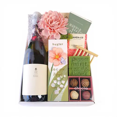 Love You Mum Bubbles Gift Box Love You Mum Bubbles Gift Box