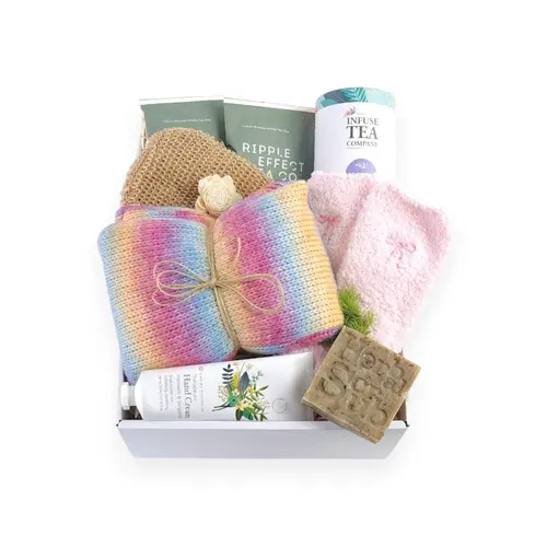 Bundle Up Gift Box Bundle Up Gift Box