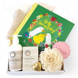 Spring has well & truly sprung & we are loving the spring vibes so from babies to birthdays to heartfelt goodbyes we have created a Spring inspired gift for every occasion. π©·πΌ
Gift hamper delivery same day in Perth & Next Day Australia wide.
