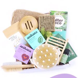 More NEW for you! 
From 'thinking of you' to ' happy birthday' we've put together a whole bunch of new boxes with all the cosy vibes - for every kind of moment βοΈπ
π―Comfort for when words fall short
π Wintery birthdays
π Little pick-me-ups + just because
βοΈ Get well boxes that feel like a hug
π Hellos from afar (or next door)
π¨ Plus - create your own,  just how you like it
Whatever your sending - it's all beautifully boxed & ready to deliver across Australia
#wintergifting
#giftboxesaustralia
#createyourowngiftbox
#giftbetterwithboxt