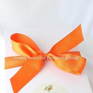 Brand your gifts today! Complimentary and oh so simple. 🧡

#giftsperth #giftsaustralia #gifthampersperth #businessgifting #corporategifting