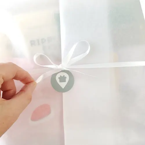 3. Shiraz Piccolo Gift Box thumbnail
