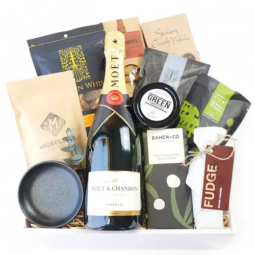 Moet Gourmet Luxe Mix Gift Box