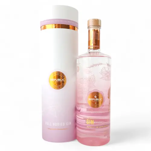 Republic of Fremantle Full Bodied Gin 500ml Republic of Fremantle Full Bodied Gin 500ml