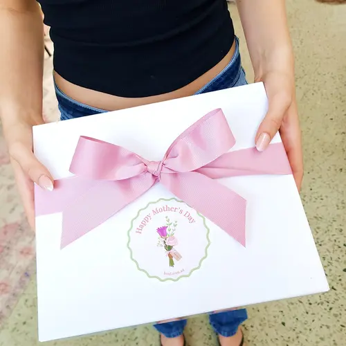 2. Bubbles N Tea For Mum Gift Box thumbnail