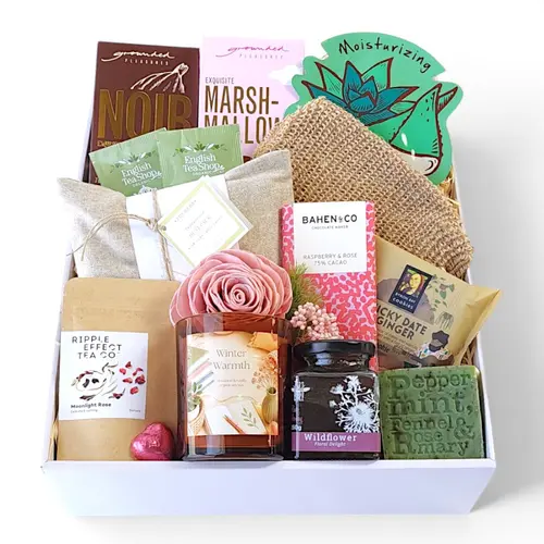 Deluxe Winter Warmer Gift Box